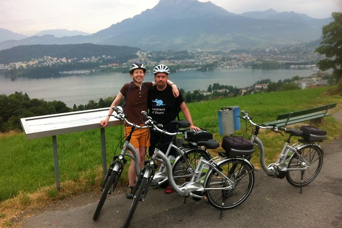 Panoramic E-Bike Tour with a Lake Cruise - Pedaling beyond the city