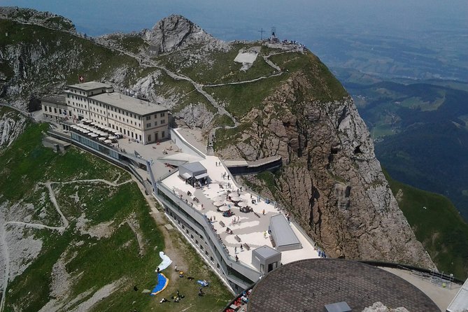 Pilatus Panorama: Exclusive Private Golden Round Trip from Zürich - Fräkmüntegg and the gondola descent