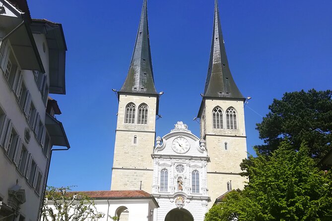 Private city tour in lucerne - Ending at Hofkirche St. Leodegar