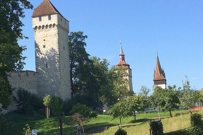 Private Classic Lucerne City Walk - Bourbaki Panorama and the story behind the Lion Monument