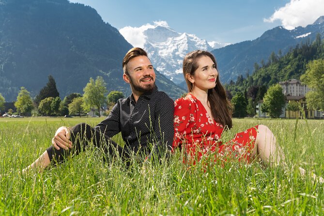 Private Photoshoot in Interlaken and Lake Thun - Hohematte Park gives you the classic Interlaken start