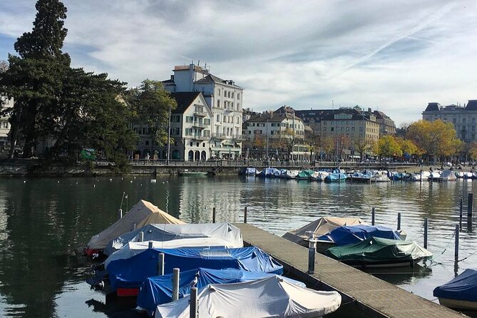 Private Tour around Zurich Old Town - Paradeplatz and Bahnhofstrasse: Zurich’s polished front door