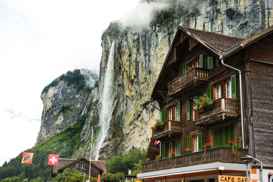 Private Tour from Zurich to Jungfraujoch - The Top of Europe - The descent through Lauterbrunnen