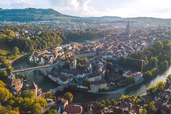 Private Tour to Swiss Capital, Castles & Lakes by Car from Zurich - Oberhofen and the medieval castle on the lake