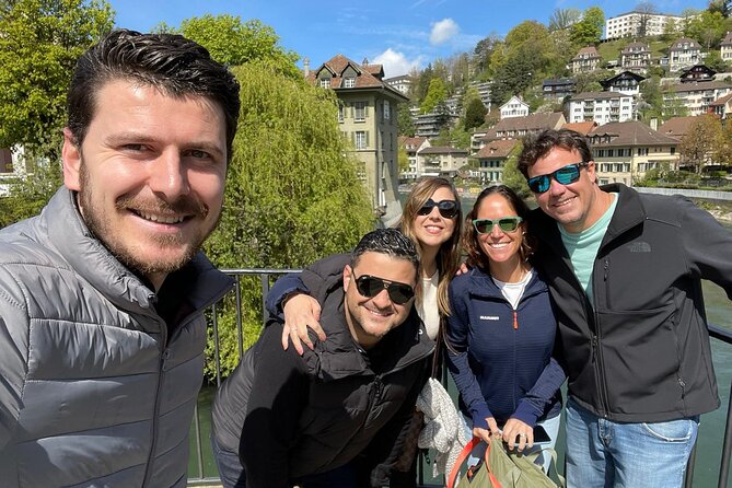 Private Tour to Swiss Capital, Castles & Lakes by Car from Zurich - Interlaken between two lakes
