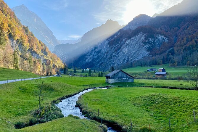 Private tour to the most breathtaking insider spots in Switzerland (1 day) - Altdorf, Wilhelm Tell, and old village buildings