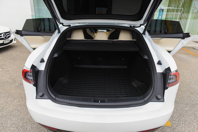 Private transfer from Interlaken to Zurich Airport - The price: sensible for three, harder to justify solo