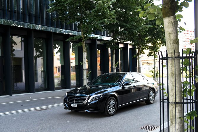 Private Transfer from Sankt-Moritz to Zurich Airport - The driver makes the biggest difference