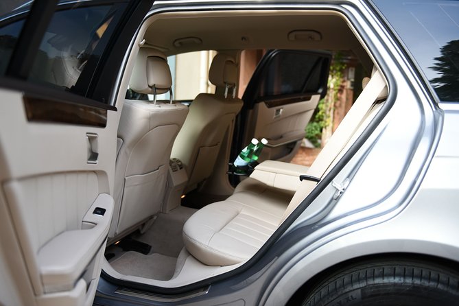 Private transfer from Zurich City to Zurich Airport - A short ride with no sightseeing