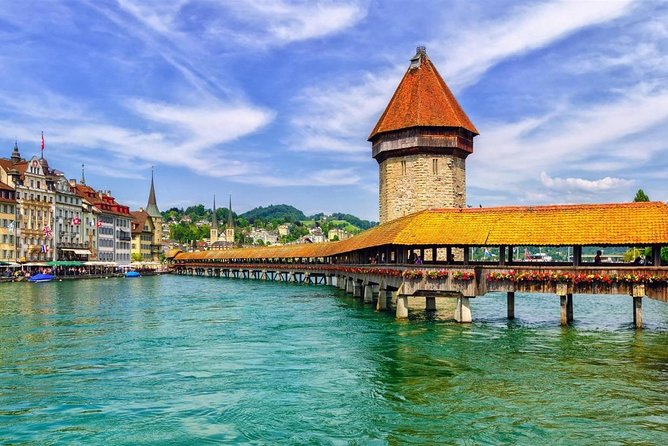 Private Transfer: Lucerne to Zurich Airport ZRH by Luxury Van - A straightforward Lucerne to Zurich Airport ride