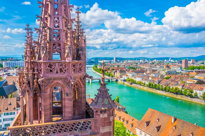 Private transfer Zurich to Basel (1-6 persons) - Zurich Airport pickup without the usual arrival scramble