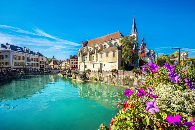 Private Trip from Geneva to Annecy in France - A private ride that saves planning time
