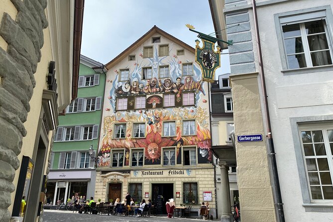 Revealing Lucerne: Self-Guided Audio City Tour - Frescoes at Weinmarkt and Hirschenplatz