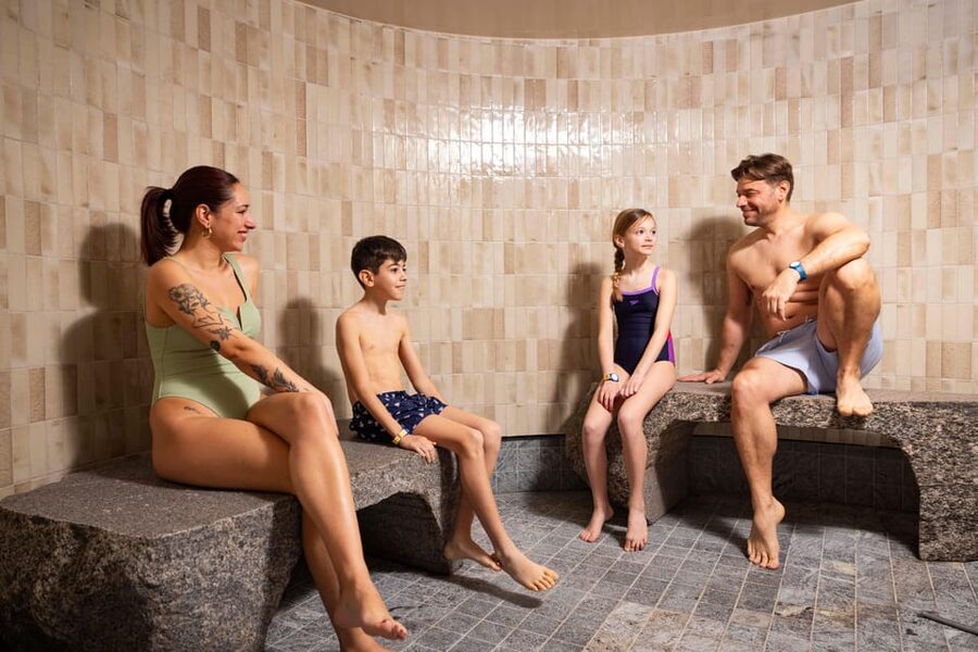 Rivera-Ticino: Splash e Spa Tamaro 4-Hour Waterpark Ticket - A useful setup for families with small children