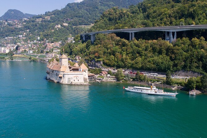 Round trip cruise from Montreux to Chillon - Starting at Quai Edouard-Jaccoud in Montreux