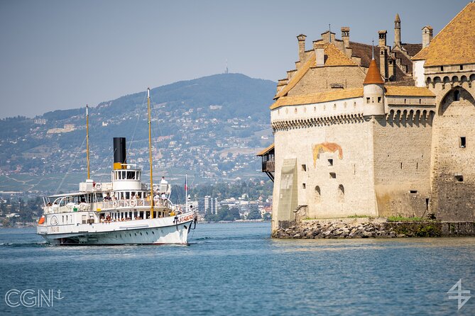 Round trip cruise from Vevey to Chillon - Lunch on the midday sailing