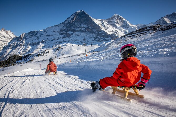 Sledding Cheese Fondue, Chocolate - Chocolate before the snow