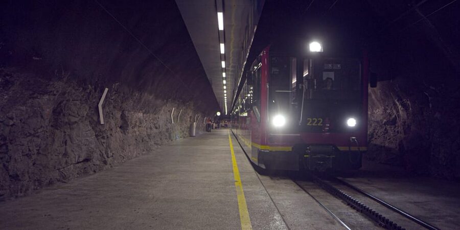 Spectacular ride to experience Jungfraujoch - Top of Europe - What to see during four hours at the top