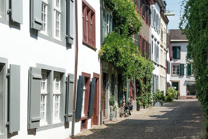 Stories of Basel's Old Town - Marktplatz: city life around the market