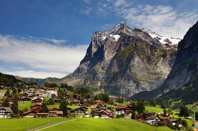 Swiss Alps: Interlaken and Grindelwald Day Trip from Zurich - Key points before you book