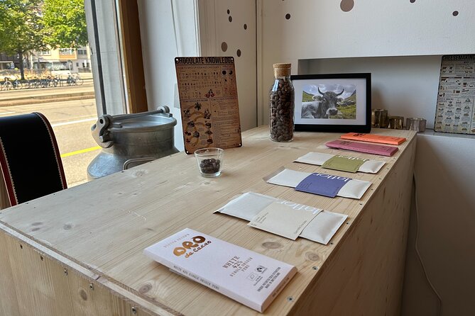 Swiss Chocolate Tasting Experience | Basel - Tasting six chocolates without rushing