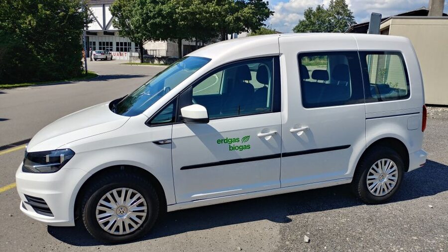 Switzerland: Private Day Tour by car with unlimited km - A guide who adds local context