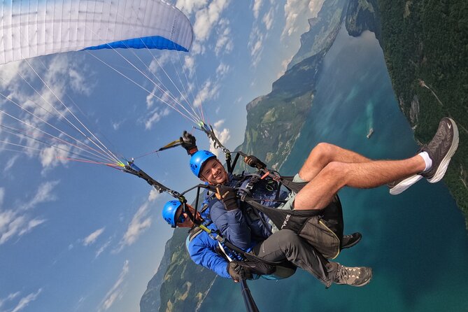 Tandem Paragliding Flight in the Lucerne Region - Floating above lakes, valleys, and waterfalls