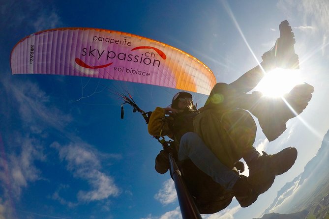 Tandy paragliding - Riding the shuttle to Sonchaux