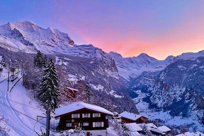 The best Sunset hike with Cheese Fondue - Meeting Weronika at Residence Eiger