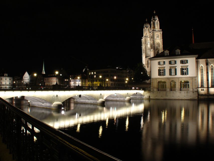 The Dark Side of Zurich: Self-Guided Audio City Tour - Hans Waldmann at the Water Church