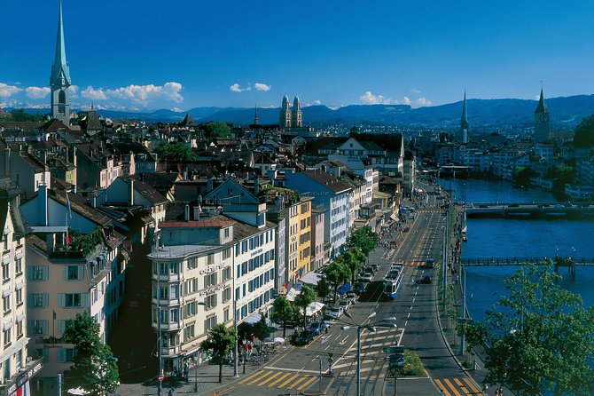 The Great Tour of Zurich by Bus and Boat - Rapperswil’s castle, roses, and deer park