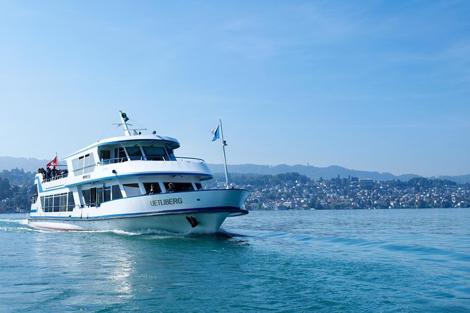The Great Tour of Zurich by Bus and Boat - The Lake Zurich cruise is scenic, but know what you are getting