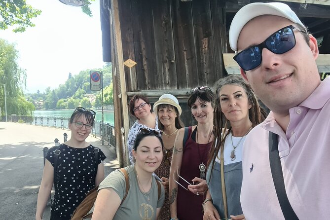 Thun Scavenger Hunt and Sights Self-Guided Tour - Questions, clues, and photo challenges
