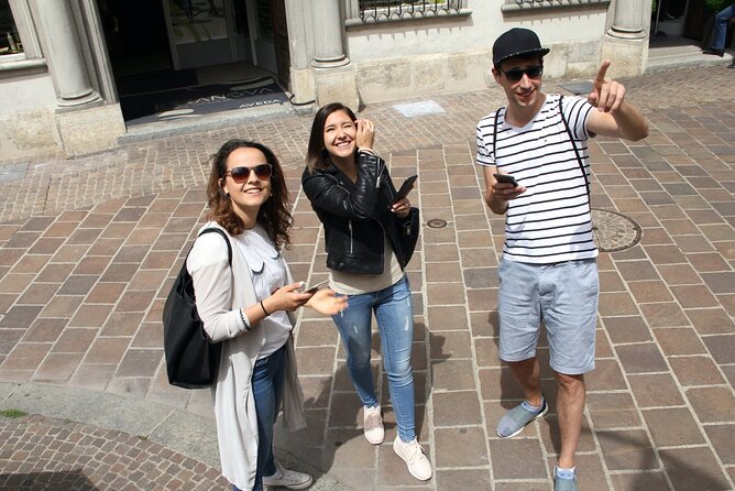Thun Scavenger Hunt and Sights Self-Guided Tour - Rathausplatz and the first clues