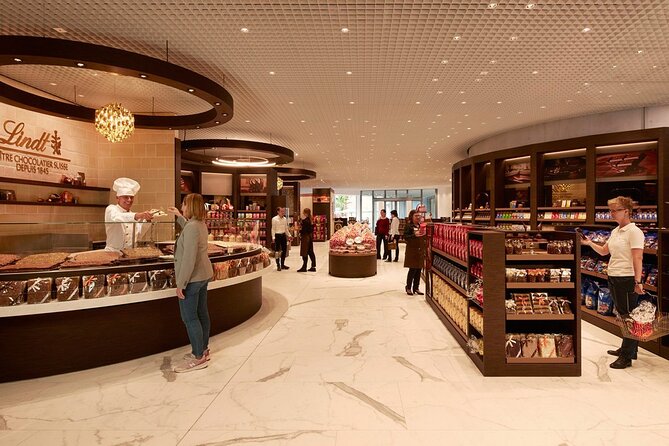 Tour in Lindt Home of Chocolate Museum From Zurich With pickup - The tasting room is the real crowd-pleaser
