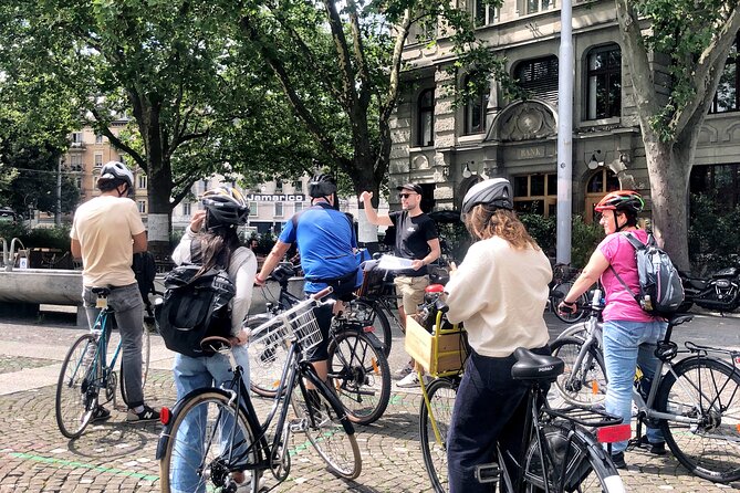 Urban Bike Tour Zurich - Platzspitz closes the loop near the main station
