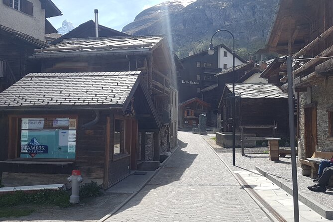 Zermatt 2-Hour Small Group Village Walk - Hinterdorfstrasse and the old village
