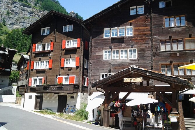 Zermatt 2-Hour Small Group Village Walk - The mountaineers cemetery