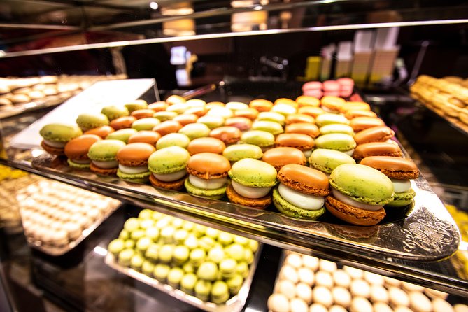 Zurich: Chocolate Tasting and Walking Tour with a Local - A shop with a story behind it