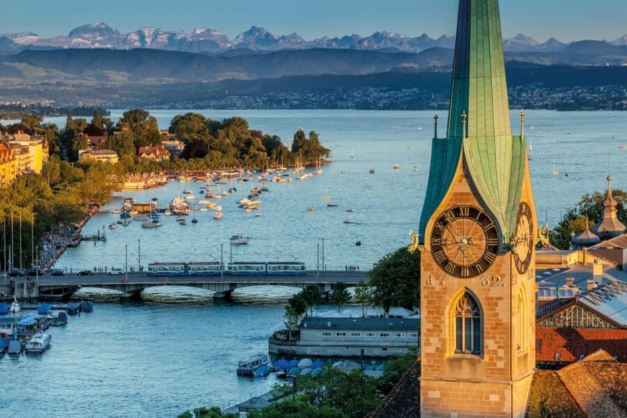 Zurich: City Bus Tour with Audio Guide and Lake Cruise - What the $57 price buys you