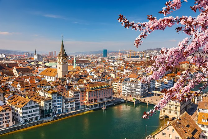 Zurich City, Lake Cruise and Chocolate (Private Tour) - Lindt Home of Chocolate in Kilchberg