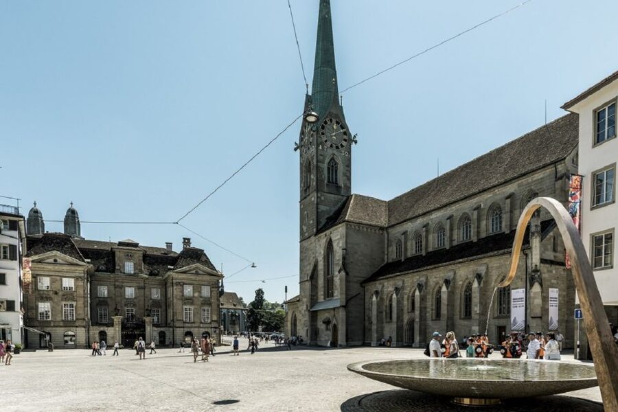 Zurich: City Sightseeing Tour with Lake Cruise - Starting near Zurich HB
