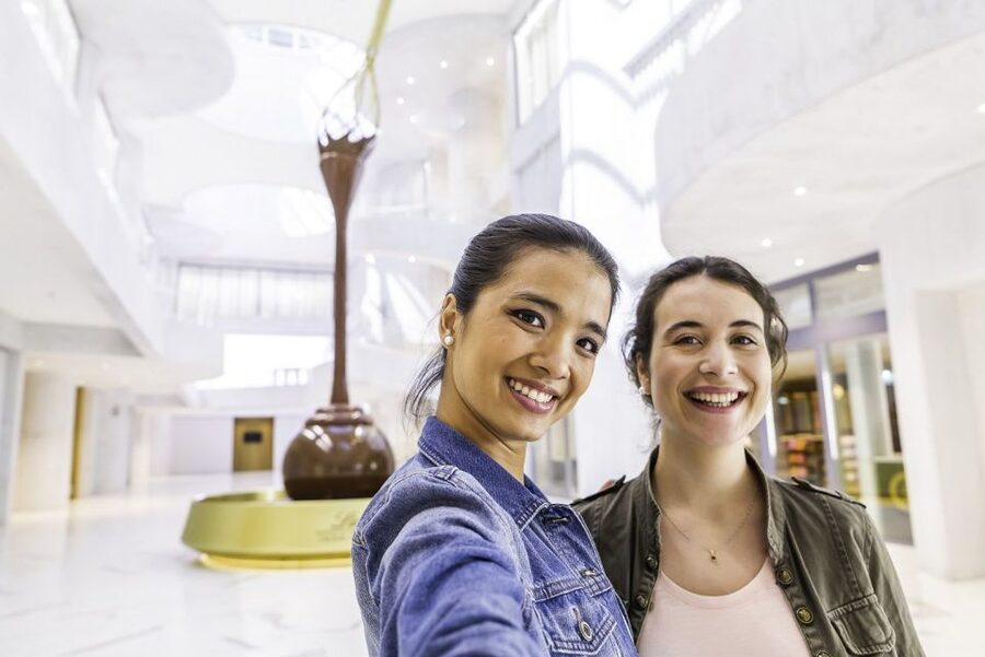 Zurich: City Tour, Cruise, and Lindt Home of Chocolate Visit - Why this six-hour Zurich outing works