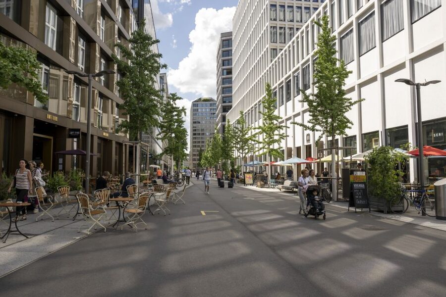 Zurich: City Walking Tour Made in Zurich - Key points at a glance