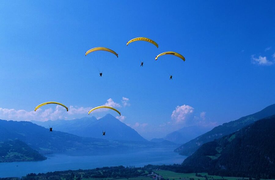 Zurich: Day trip to Interlaken incl. tandem paragliding - Is $411 good value for a 10-hour day?