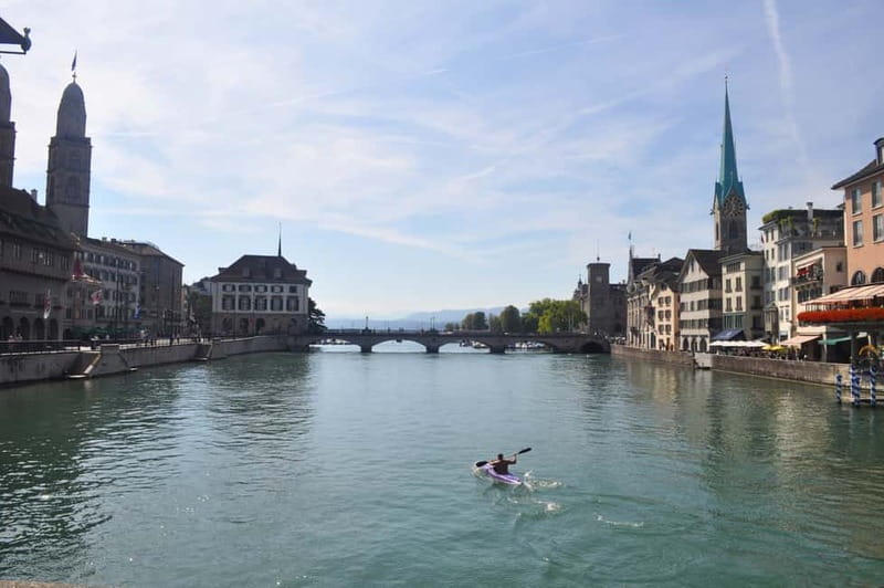 Zurich: Express Walk with a Local in 60 minutes - What a private 60-minute walk really gives you