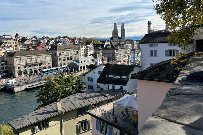 Zurich Food Tour with 10 Local Delicacies, Cheeses & Chocolates - Who will enjoy this Zurich food walk?