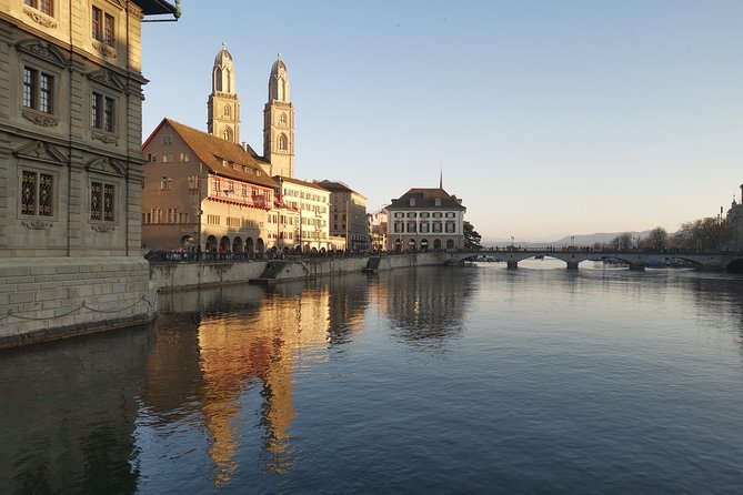 Zürich Historic District Tour - Finding old walls at Zentralbibliothek