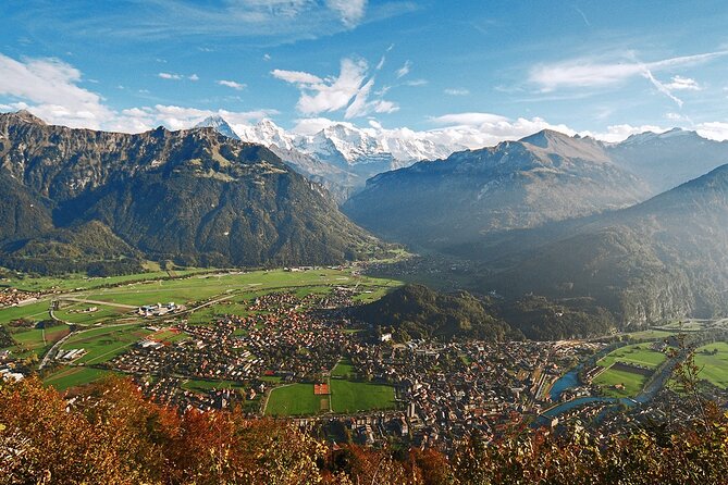 Zurich: Interlaken & Harder Kulm Small Group Tour - The changing route: Grindelwald or Lauterbrunnen
