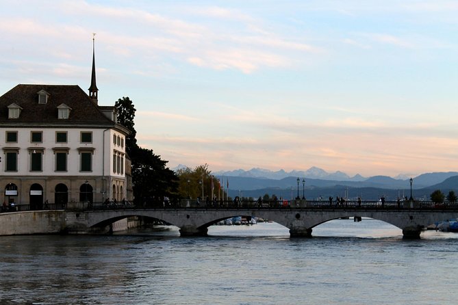 Zurich Like a Local: Customized Private Tour - Starting at the Swiss National Museum